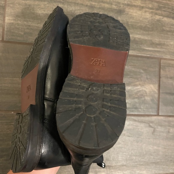 Zara Black Leather Chelsea Boots Size 39 - Picture 4 of 4